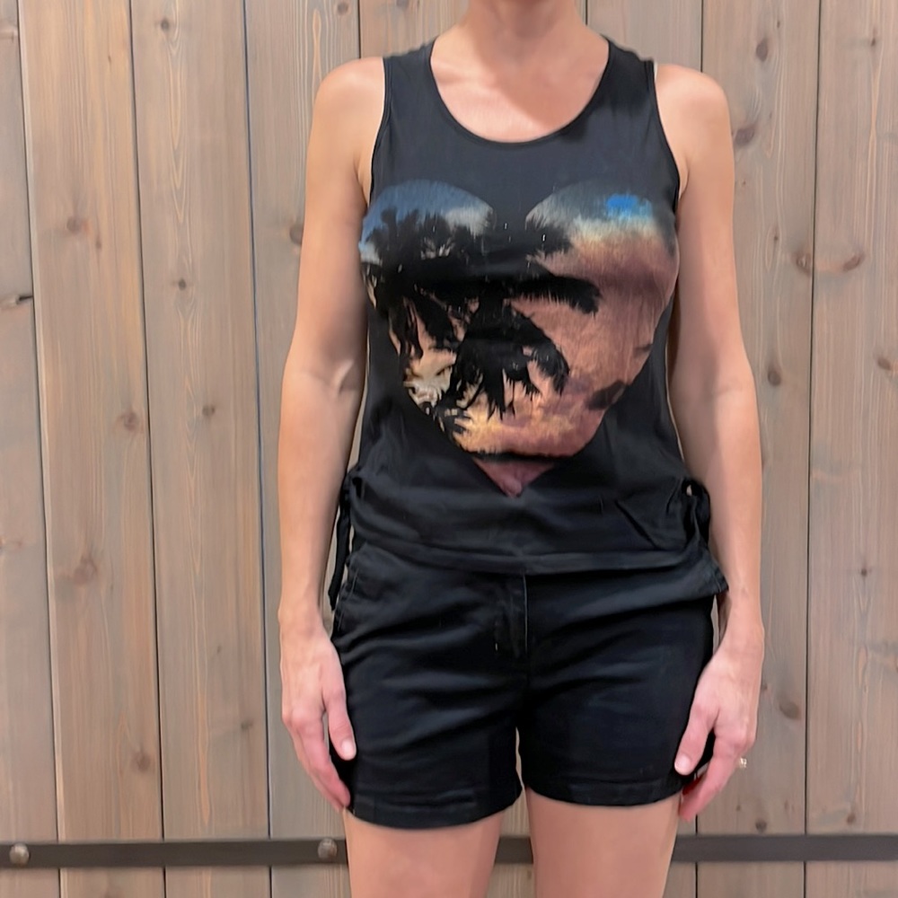 Papaya Black Cotton Blend Tank Top with Heart Design. Tied Sides, Sz Small